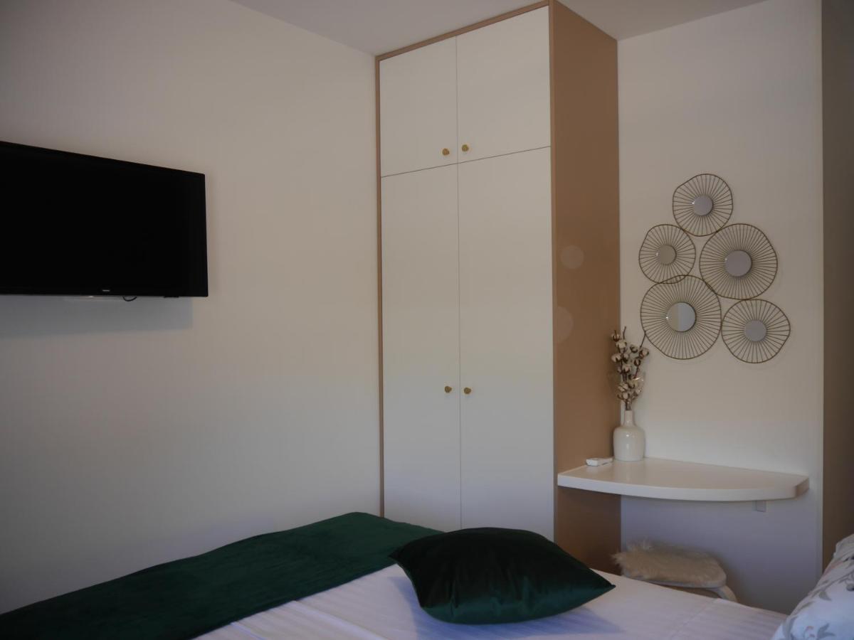 Apartment Mon ami Trogir Extérieur photo