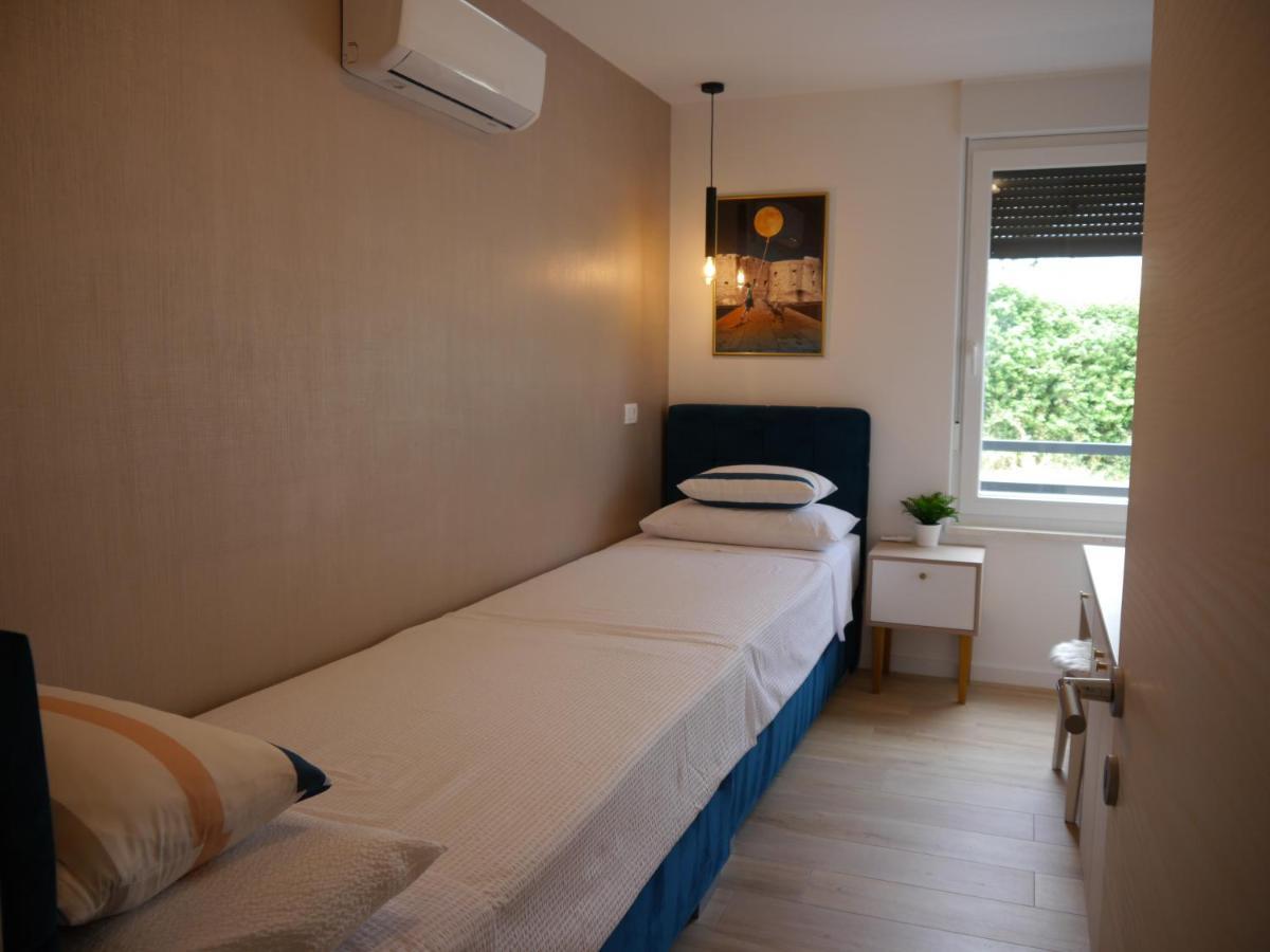 Apartment Mon ami Trogir Extérieur photo